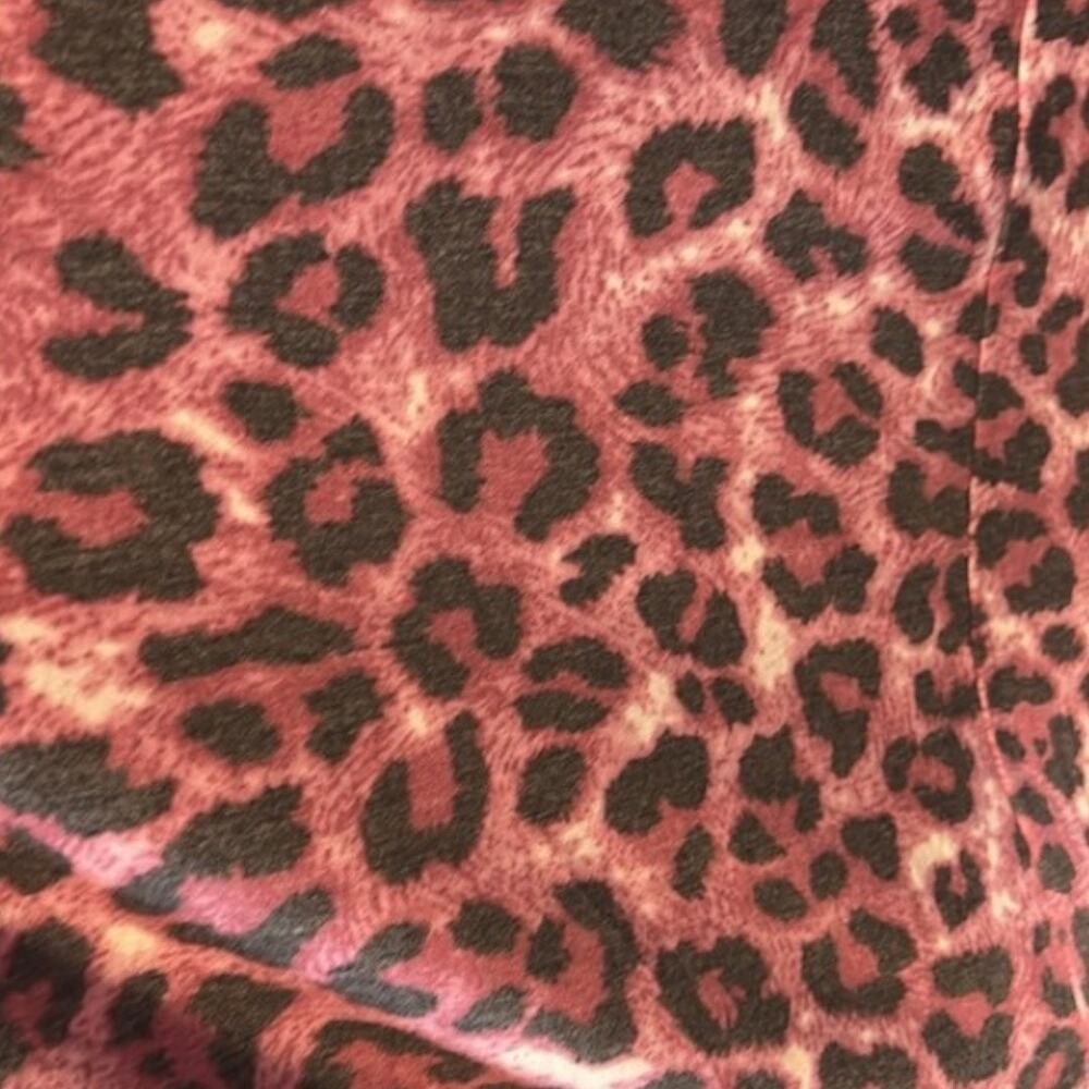 ZENANA NWT Leopard Split Side Pants Size 1X - Picture 3 of 3